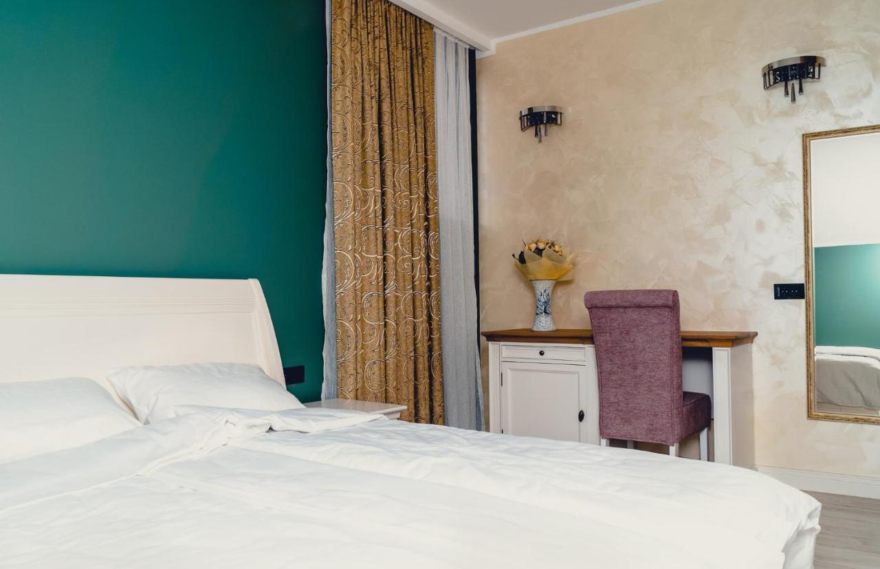 Casa Del Sole Hotel Alba Iulia Luaran gambar