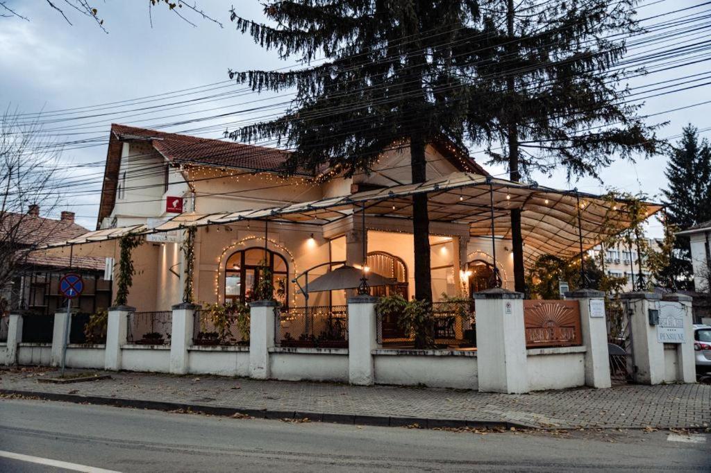 Casa Del Sole Hotel Alba Iulia Luaran gambar